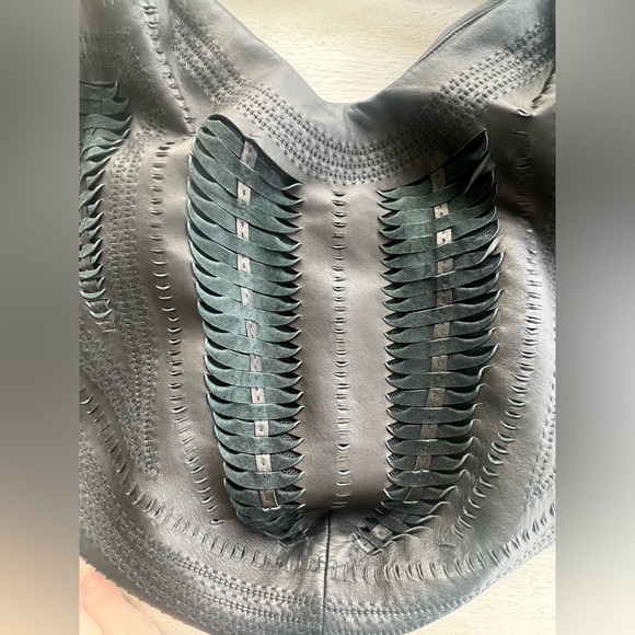 Elie Tahari 100% Leather Hobo Bag in Black NWOT - Picture 6 of 17